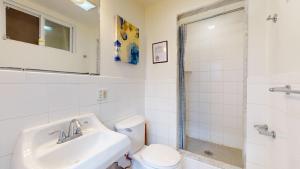 Large Private Room, walk to Fenway, BU, Hospitals