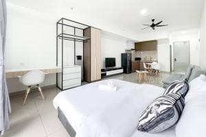 Alinea Luxury Condominiums, Shah Alam - Smarthome