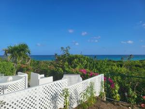 Unique Villa Retreat Style! Full Sea Views & Pool! villa
