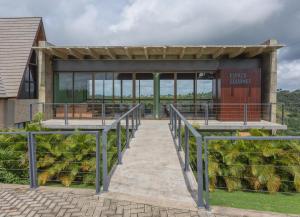 Loft de campo em bananeiras