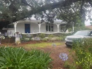 Belmore Cottage - Historic home in Central South - 因弗雷尔