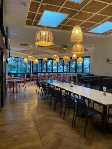 General Roberts Hotel