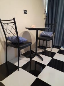 Noir Cafe And Hostel Chinatown Bangkok