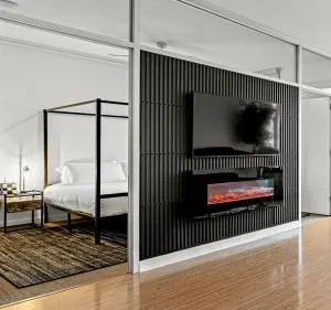 Modern Downtown Dallas City View High-Rise, Free Parking, Pool, Gym - دالاس