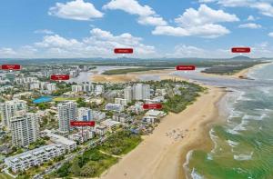 Beach Front Bliss - Luxurious 3 Bedroom Beachfront Apartment in Maroochydore