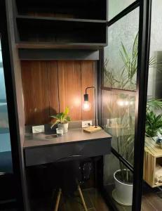 Luxurious 500MBPS 1BR in Makati