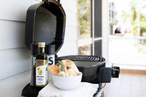 Beach House on Begley- Airlie Beach Central