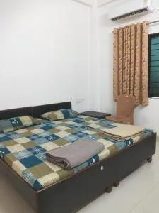 Nikhileshwar hotel - Maheshwar