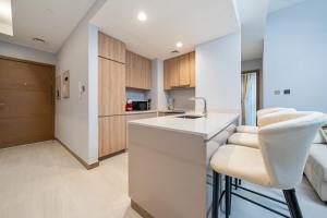 Premium 1BR Apt Missoni Urban Oasis, Business Bay