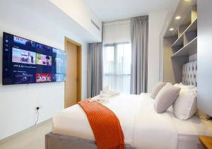 Lux 1BR Apt with BurjKhalifa Views in DowntownDubai