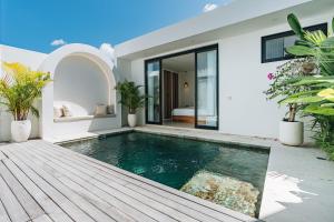 2BR Pool Villa in Seseh, 5 minutes to the Beach - Ubytování bez kategorie ve městě Munggu