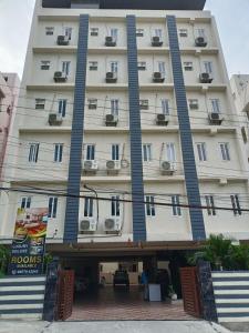 Ikon Stay Hotel