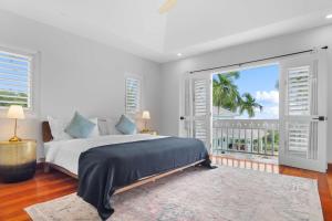 Hospitality Expert GREENS: 6BR Pool Beach Chef