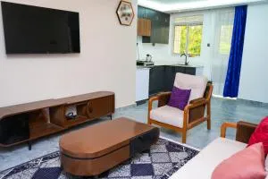 E-Residences - Pakwach East