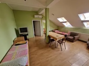 Smeštaj Pančevo - Mramorak