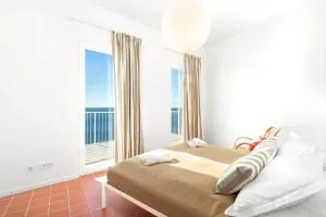 Milnamour, Whole House by the Sea with Parking - Zarače