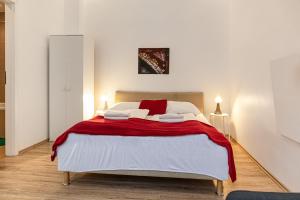 2 Spacious Apts for 6P, Only 7Min to Stadthalle