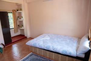 Mishas Hotel and Restaurant