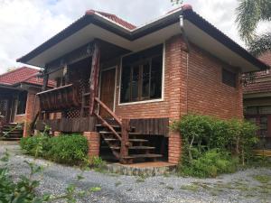 บ้านต้นรักษ์ BanTonRuk Takuapa