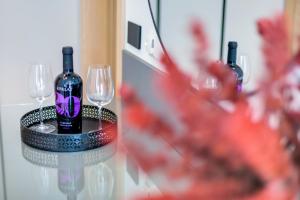 Fly Room - S4 - MPolo