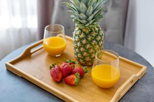 Fly Room - S4 - MPolo