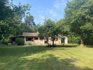 Maisons de vacances Le Bois de la Hutte - Piscine privee : photos des chambres