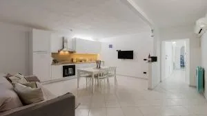 La Casa Di Nonno Roberto by Rentbeat - Antignano