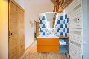 B&B / Chambres d'hotes Chambre renovee en 2024 avec cuisine-sejour-salon partages : Chambre Double - Vue sur Jardin