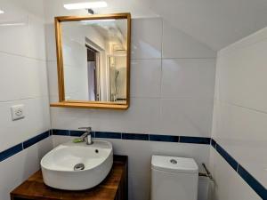 Villas Propriete en pleine nature,grands espaces,, Perigord Noir, piscine chauffee, climatisation,wifi : photos des chambres