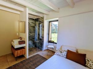 Villas Propriete en pleine nature,grands espaces,, Perigord Noir, piscine chauffee, climatisation,wifi : photos des chambres