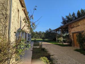 Villas Propriete en pleine nature,grands espaces,, Perigord Noir, piscine chauffee, climatisation,wifi : photos des chambres