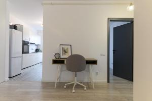 Lovely House By Mary SuperCentral and Parking