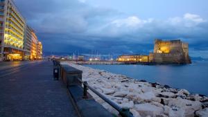 Nalusa Superior Chiaia - nel cuore della citta