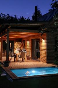 Apardo Chaty Březka-Dvojka