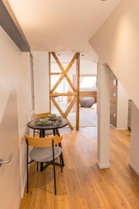 Lisbon Center History Apartment 106 Letters