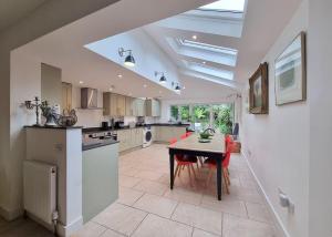 Renovated 3BR Garden Home - Central Oxford - Pass the Keys