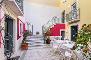 Pateo Santo Estevao-Self Catering Apartments