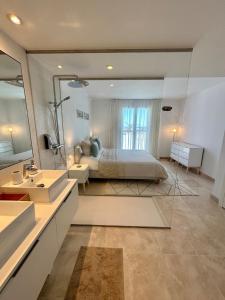 Stunning Sea View Penthouse