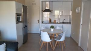 MC086CT Vacaciones en 1a linea de playa, Ronda IV