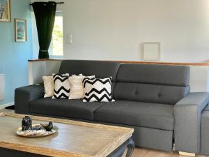 Refuge Côté Terre by Melrose