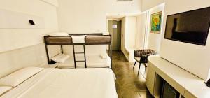 Family Room room in Sveltos Hotel