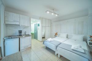 City Center Studios by Cretan Houses