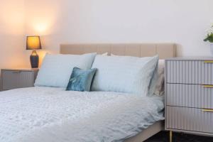 Brand-New 3-Bed Home - Liverpool