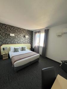 Hotels Le Regina Hotel et restaurant Canet-plage : photos des chambres