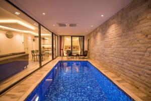 Suite with sea views