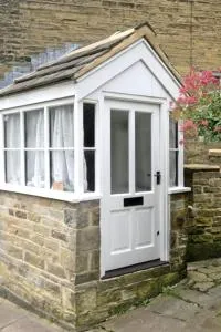 Bronte Cottage - Thornton