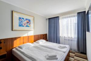 Hit Hotel