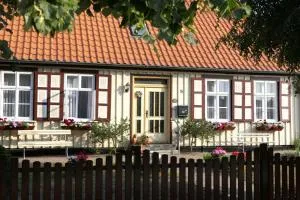 Kapitänshaus in Strandnähe in Prerow - Prerow