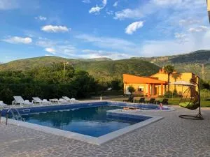 Villa Paraiso - Potoci