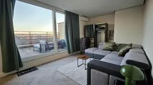 Magnifique studio avec grande terrasse - Bryssel